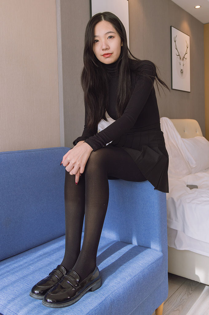 图片[5]-W030-黑皮鞋、厚黑丝-爱丝时刻