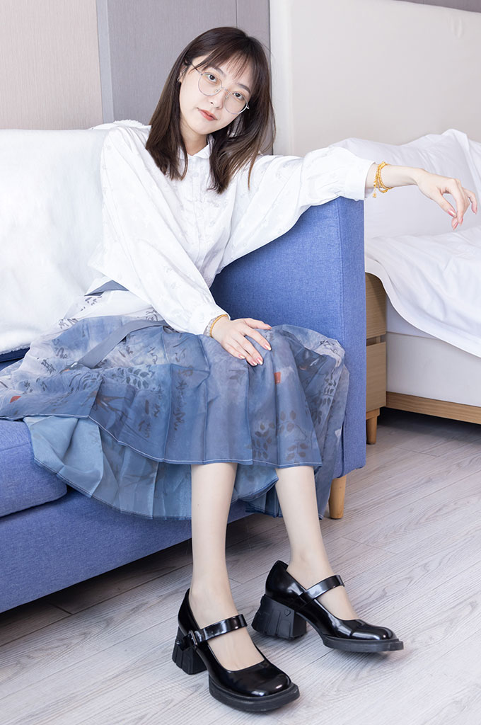 图片[4]-W160-皮鞋、灰色丝袜（脚尖加固）-爱丝时刻