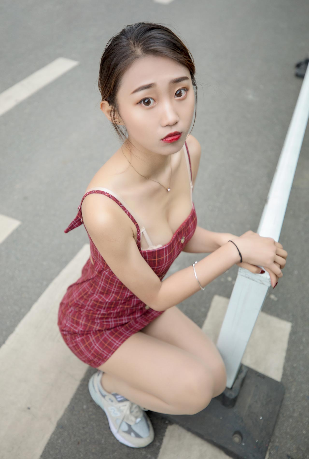 图片[3]-B129-穿着丝袜去喝茶-爱丝时刻