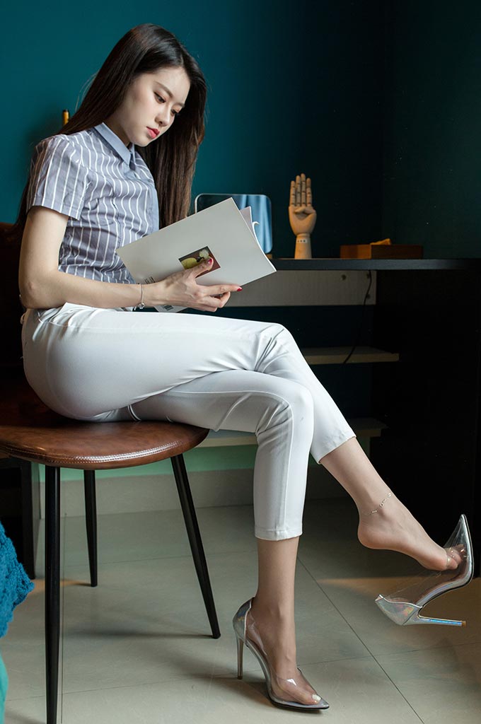 图片[4]-S004-肉丝足尖-爱丝时刻