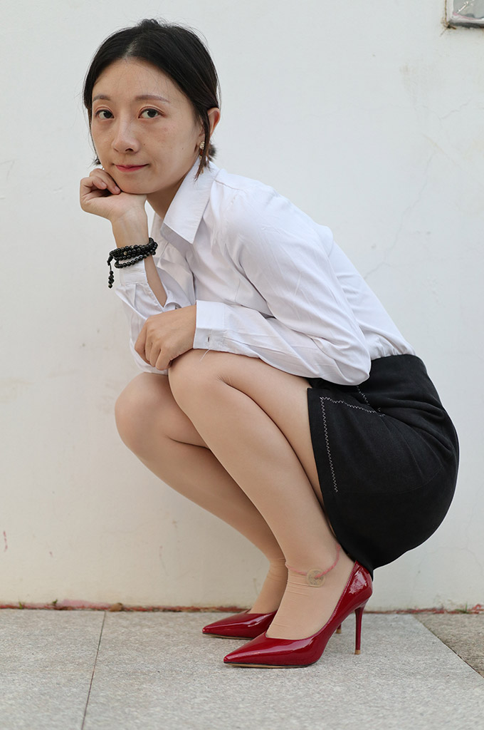 图片[4]-D014-红色高跟肉丝OL-爱丝时刻
