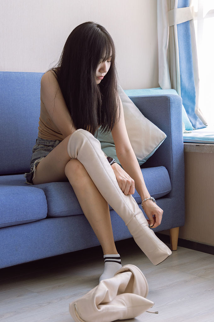 图片[4]-W172-高跟长靴、白棉袜、裸足-爱丝时刻