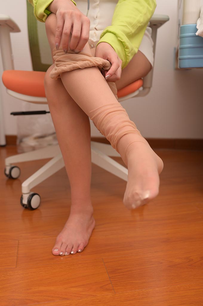 图片[4]-D042-肉丝短裙-爱丝时刻