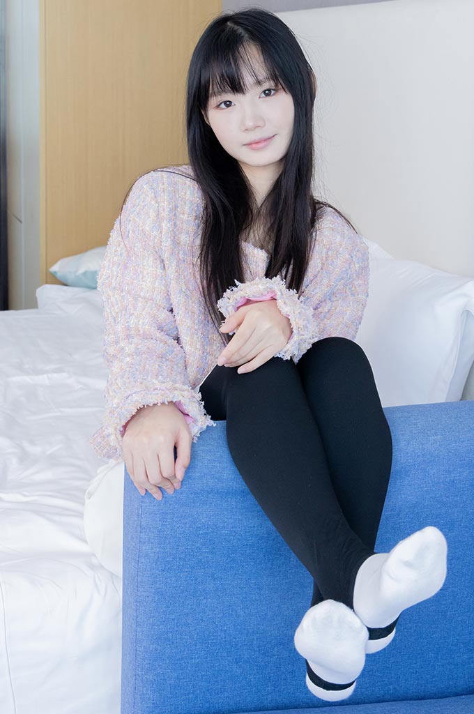 图片[4]-W174-皮鞋、板鞋、白棉袜、黑色踩脚袜-爱丝时刻